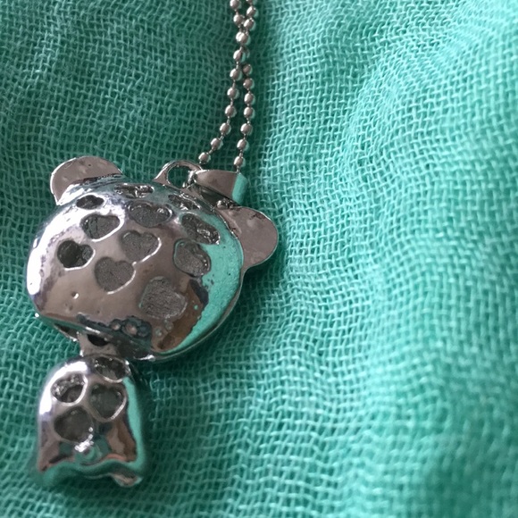 Cute Panda Bear necklace - Picture 3 of 3